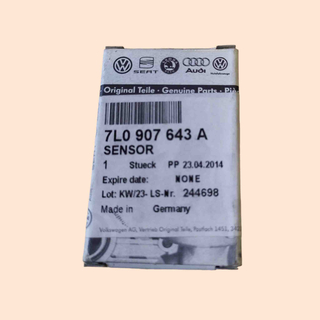 Luftgtesensor  7L0907643A  A UDI A3 A4 A6 A8 Q3 R8 SEAT ALHAMBRA SKODA OCTAVIA YETI VW CADDY GOLF MULTIVAN PASSAT TRANSPORTER